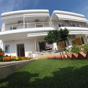 *** Bed and breakfast Riviera Albania